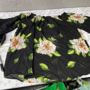 Love Ari 1X Black Floral Off the Shoulder Bell Sleeve Blouse